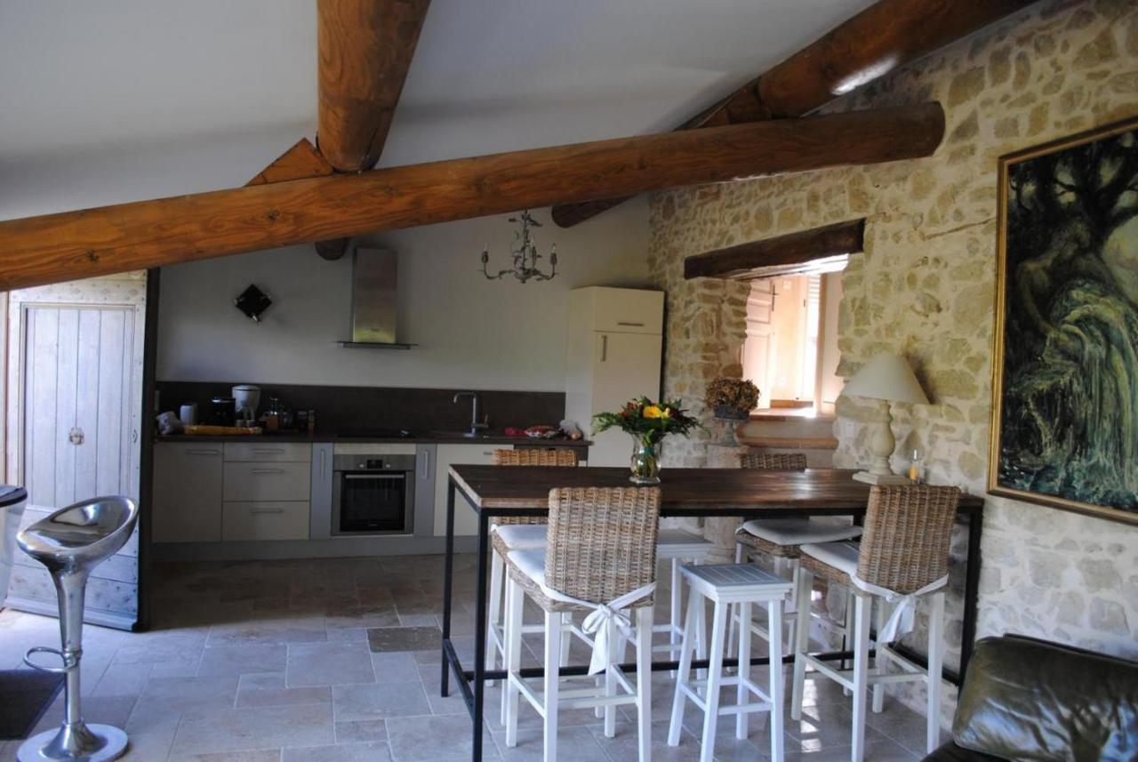 Bed and Breakfast Le Relais D'Elle Niozelles Exterior foto